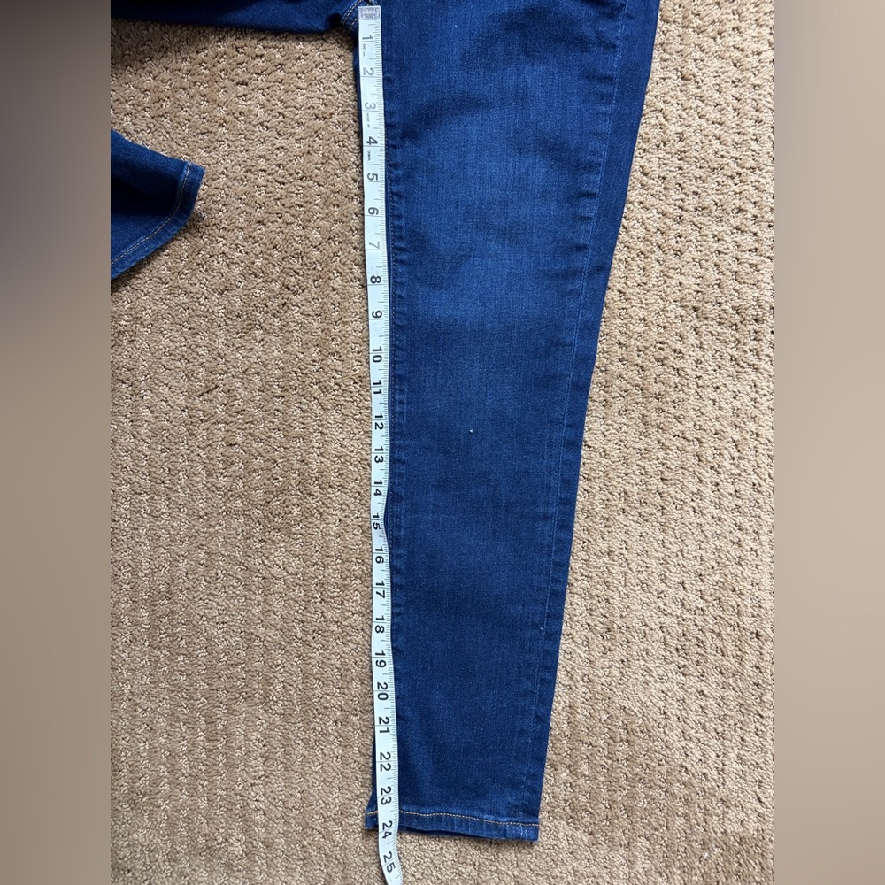 NWT LOFT Petite Mid Rise The Skinny Jeans in Vintage Dark Wash 27p - Picture 9 of 11